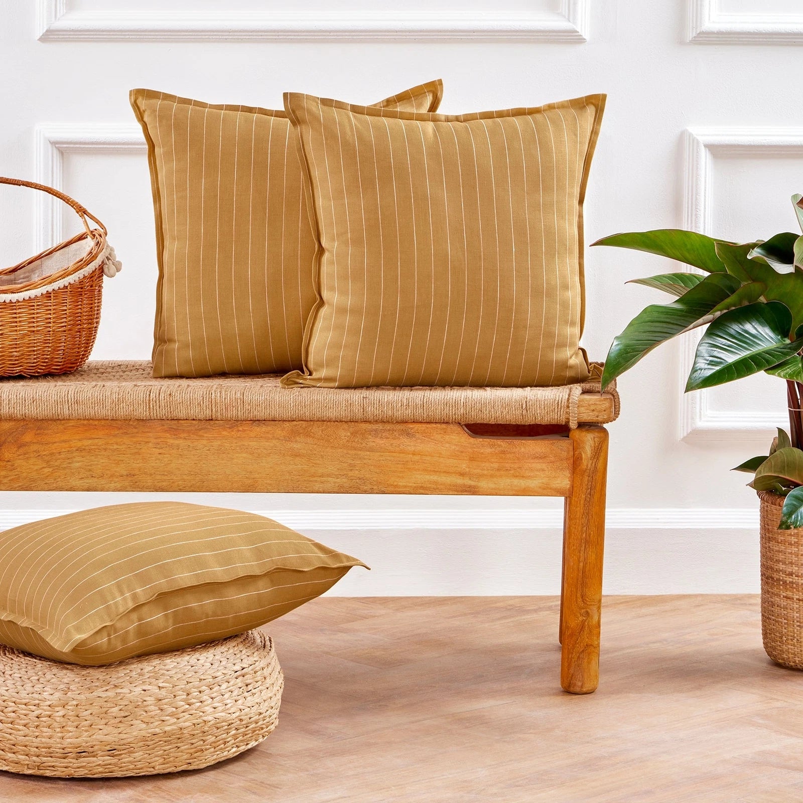 Solino Home Square Linen Pillow Cover for Cushion Couch, Sofa Bed, Santa Barbara