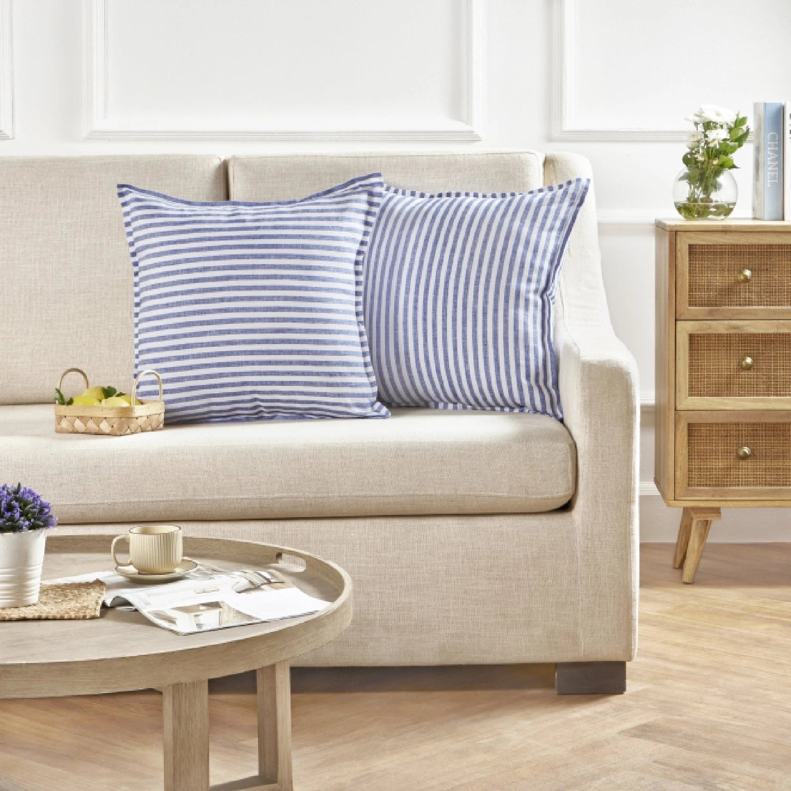 Solino Home Square Linen Pillow Cover for Cushion Couch, Sofa Bed, Santa Barbara